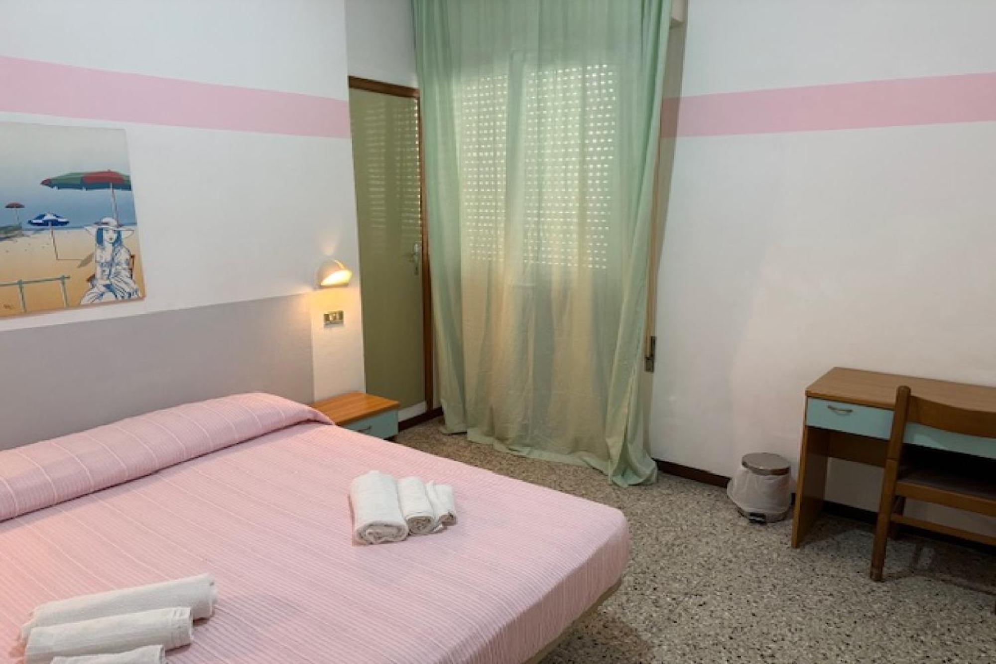 Hotel Nives Rimini Exterior photo
